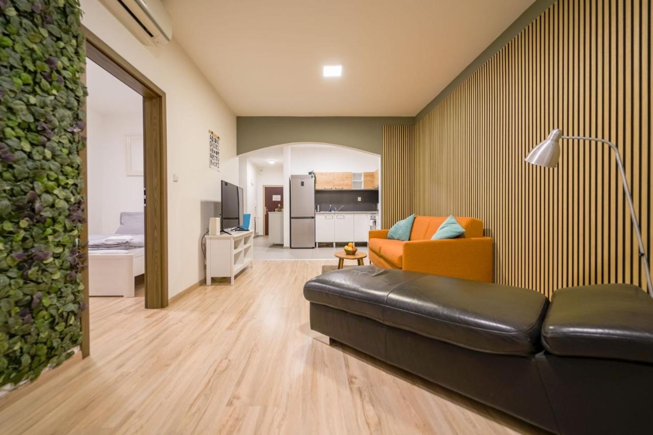 Vesna Convenient Apartment Bratislava Exterior foto