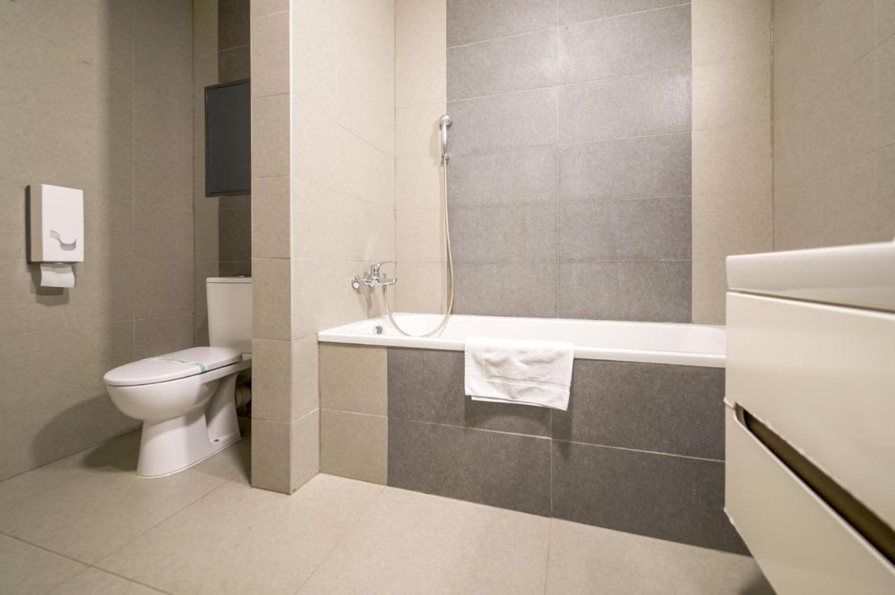 Vesna Convenient Apartment Bratislava Exterior foto